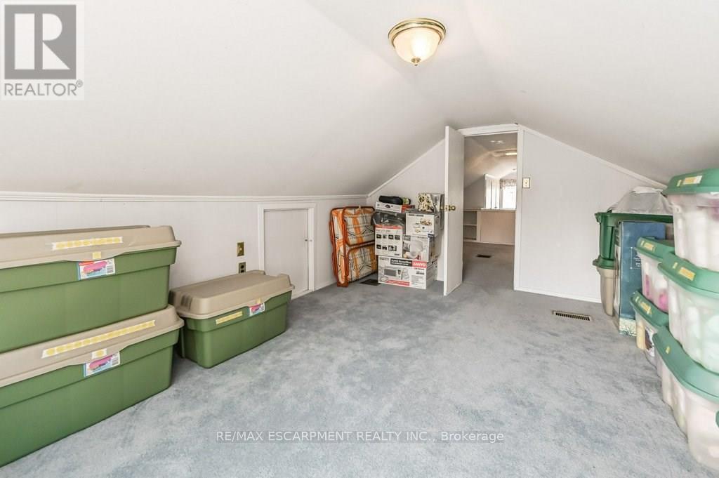 641 Limeridge Road E, Hamilton, Ontario  L8W 1A2 - Photo 18 - X12815236