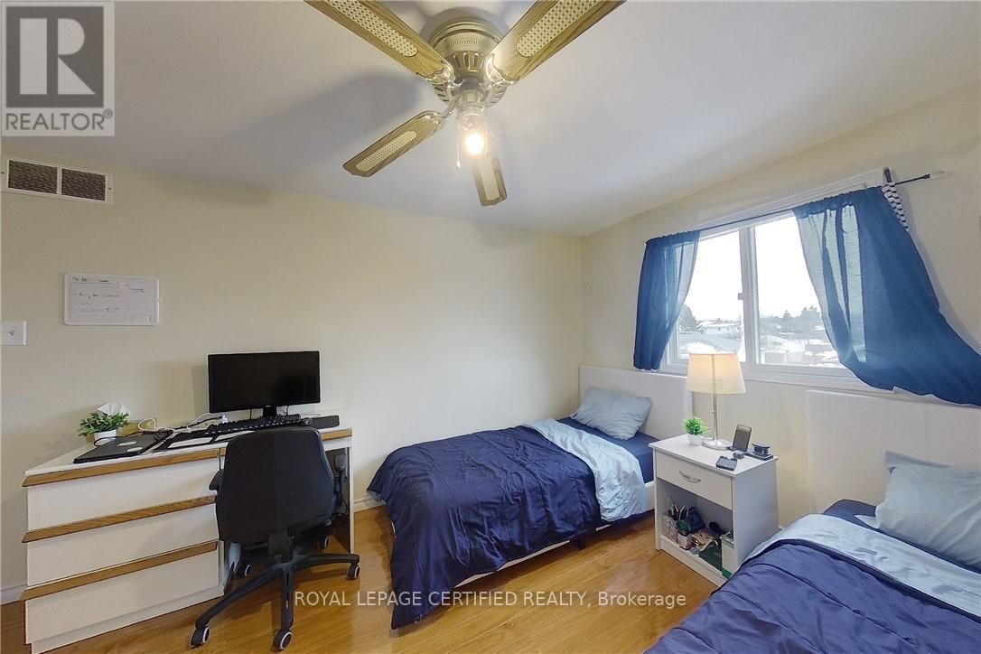 233 Benesfort Crescent, Waterloo, Ontario  N2N 3B5 - Photo 31 - X12815246