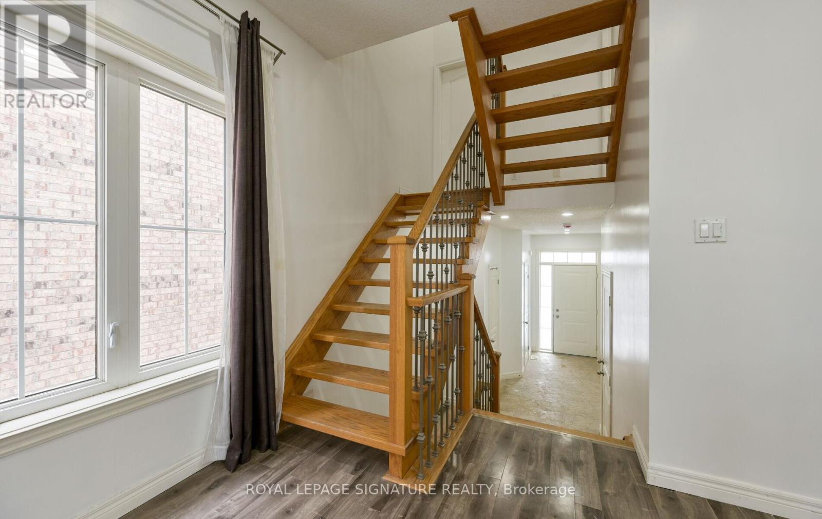 Upper Level B - 96 Highgate Drive, Hamilton, Ontario  L8J 0C2 - Photo 23 - X12815274