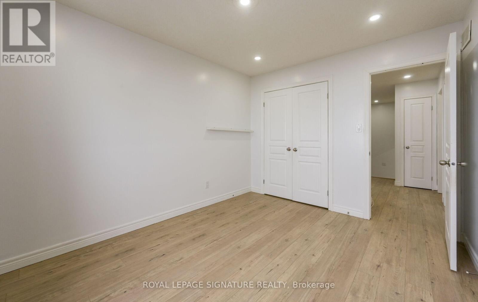 Upper Level B - 96 Highgate Drive, Hamilton, Ontario  L8J 0C2 - Photo 36 - X12815274