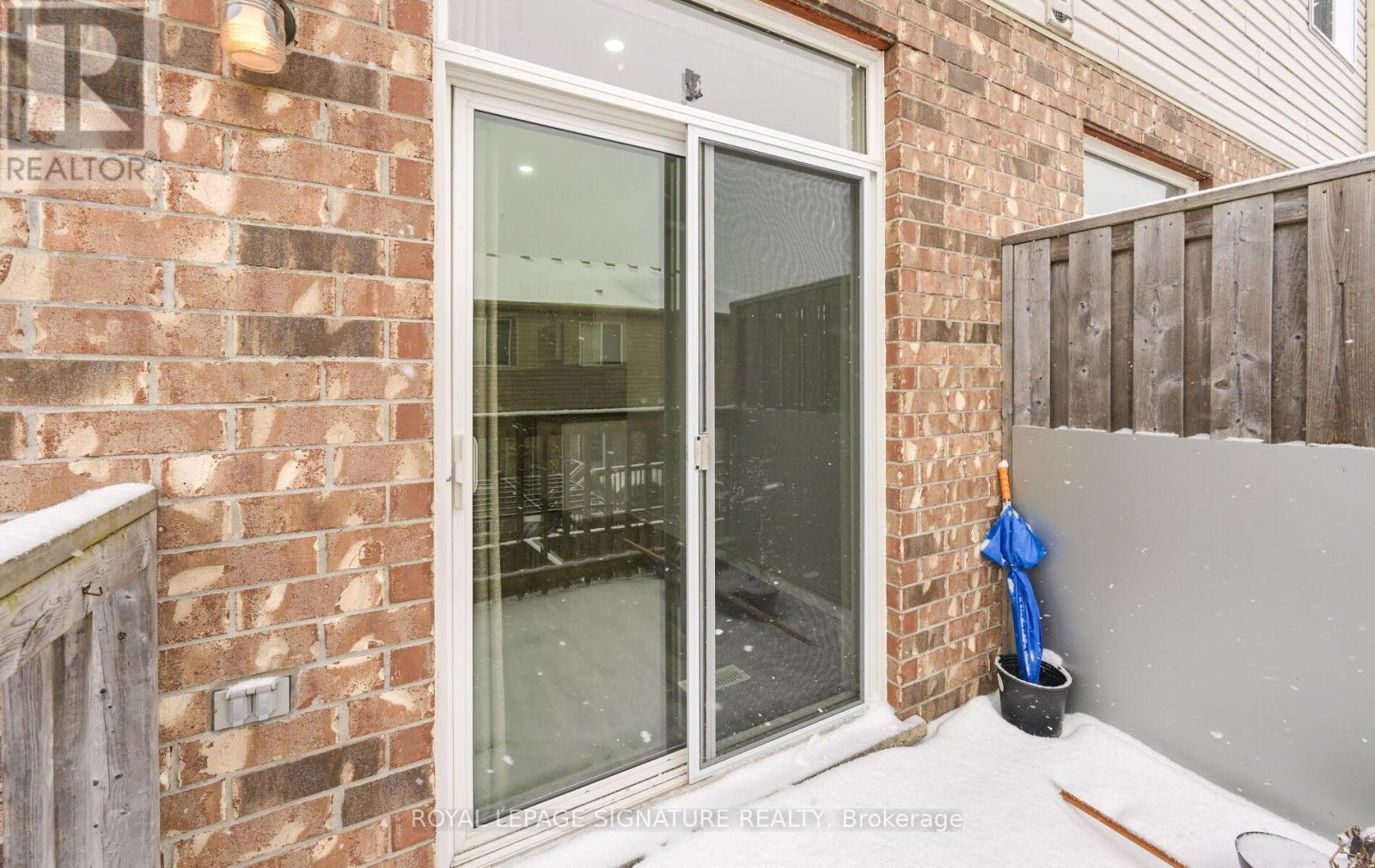 Upper Level B - 96 Highgate Drive, Hamilton, Ontario  L8J 0C2 - Photo 50 - X12815274