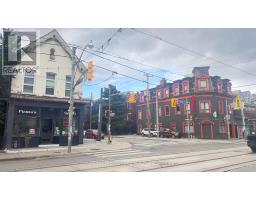 374 DUNDAS STREET E, Toronto, Ontario