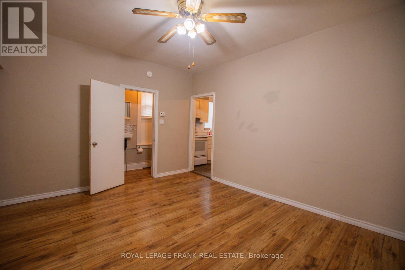 340 Regina Street, North Bay, Ontario  P1B 2J8 - Photo 16 - X12437449