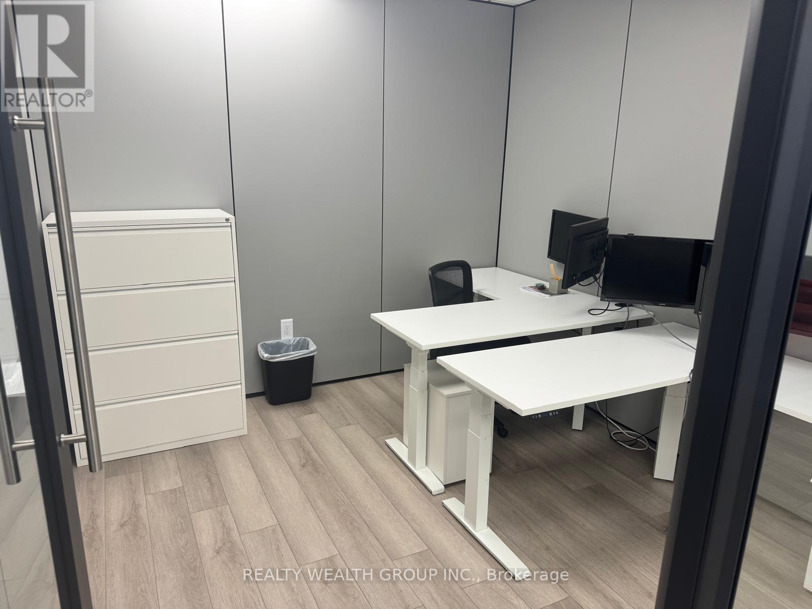 Furnished Office - 1135 Stellar Drive, Newmarket, Ontario  L3Y 7B8 - Photo 6 - N12793774