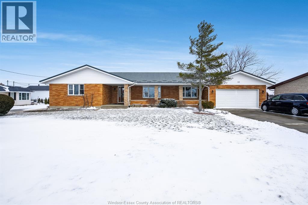 MLS# 26003748: 122 Erie St. N. (Merlin Rd), Merlin, Canada