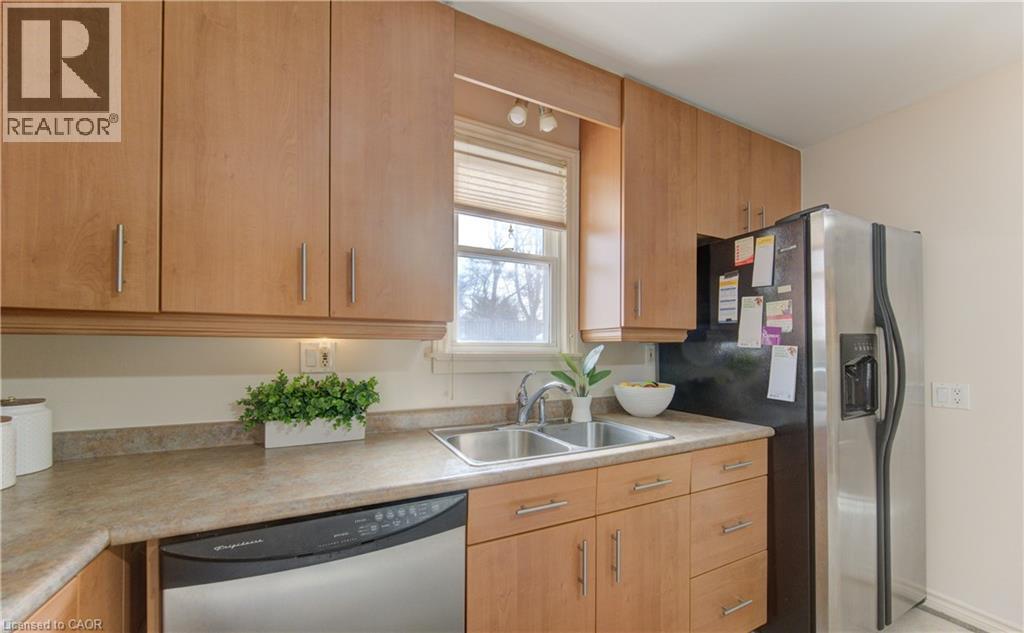 83 Arnold Street, Kitchener, Ontario  N2H 6C9 - Photo 12 - 40806857