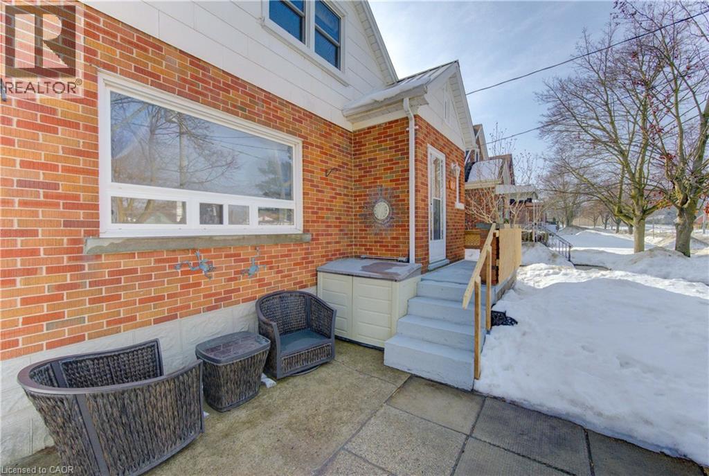 83 Arnold Street, Kitchener, Ontario  N2H 6C9 - Photo 3 - 40806857