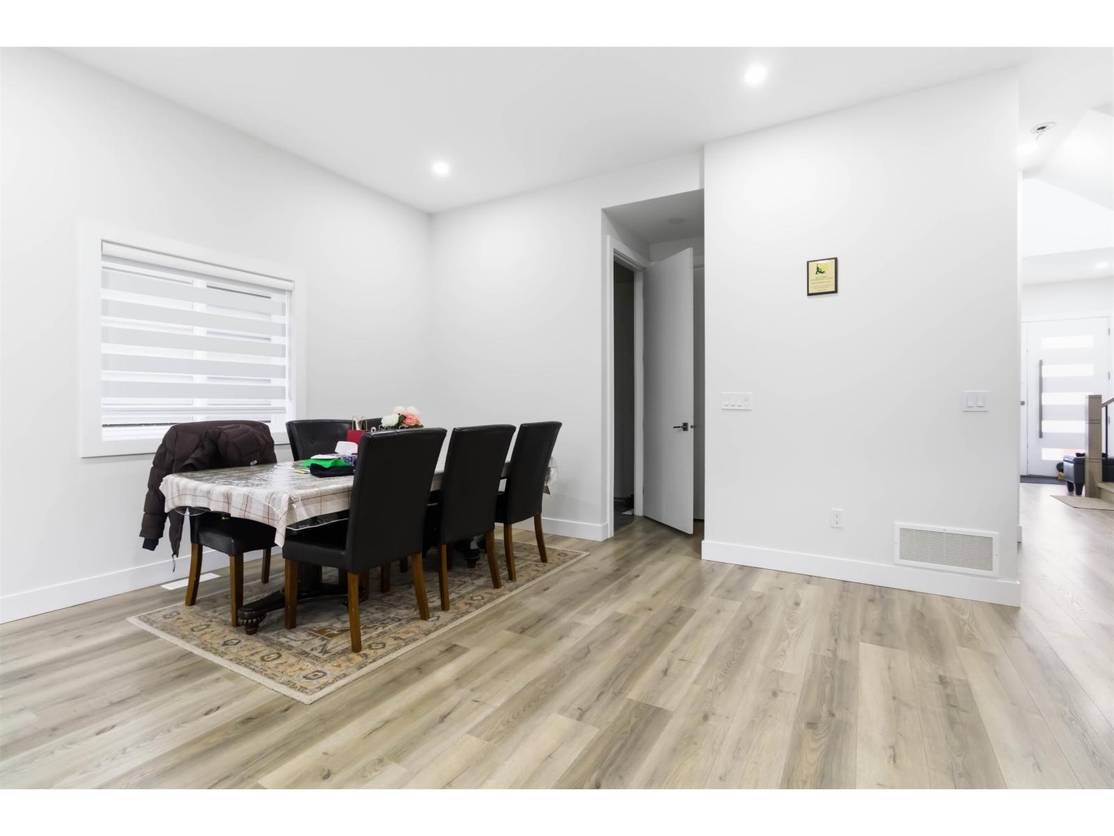 31705 Upland Crescent, Abbotsford, British Columbia  V2T 2G4 - Photo 11 - R3091475