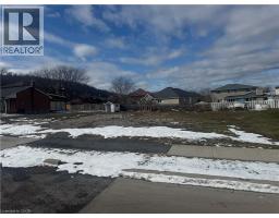 11 KILBOURN Avenue, hamilton, Ontario