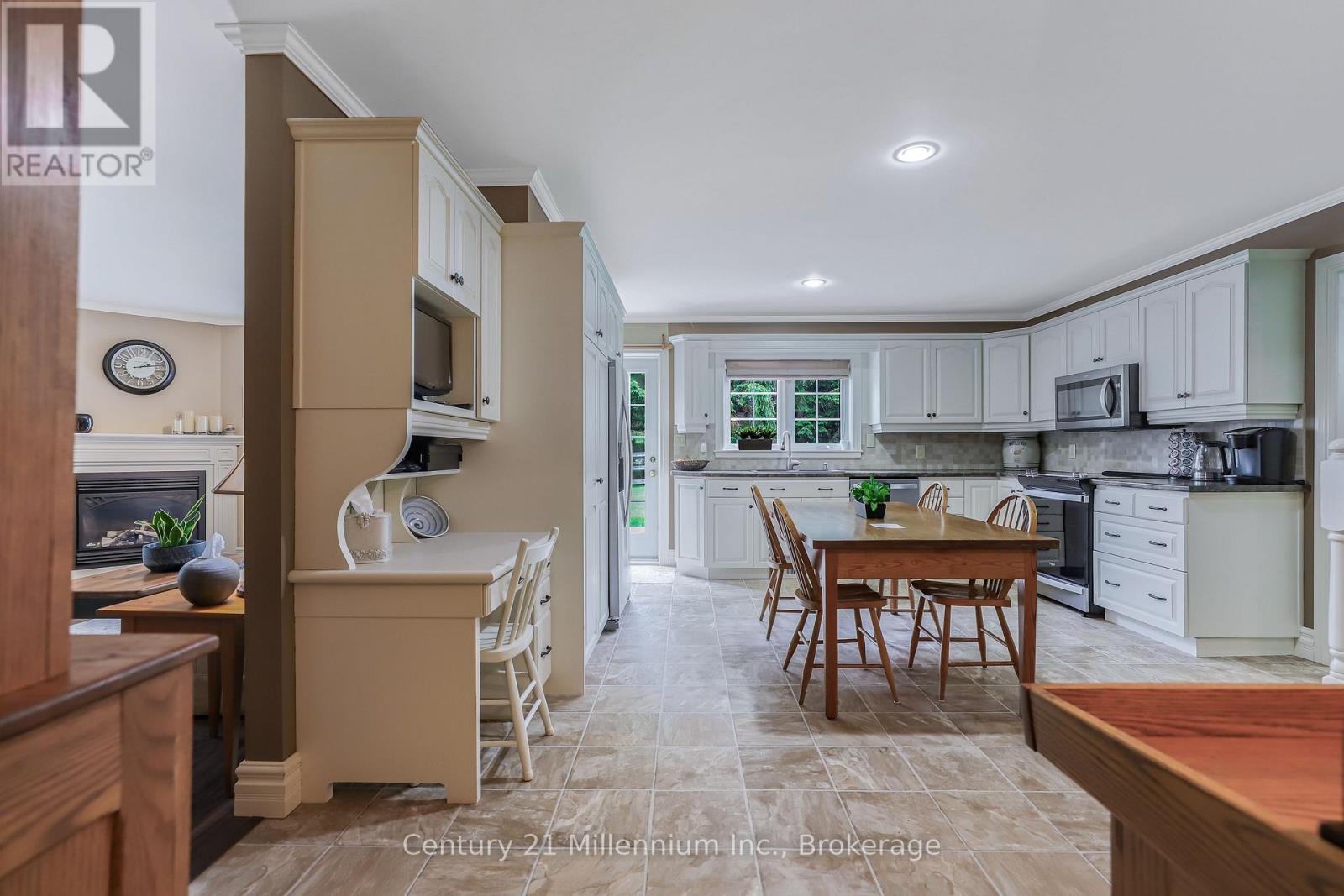 2268 8th Avenue W, Georgian Bluffs, Ontario  N4K 5M8 - Photo 27 - X12815368