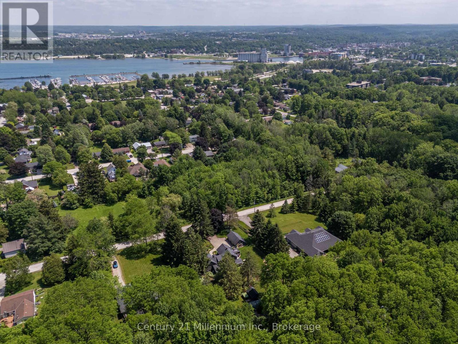 2268 8th Avenue W, Georgian Bluffs, Ontario  N4K 5M8 - Photo 3 - X12815368