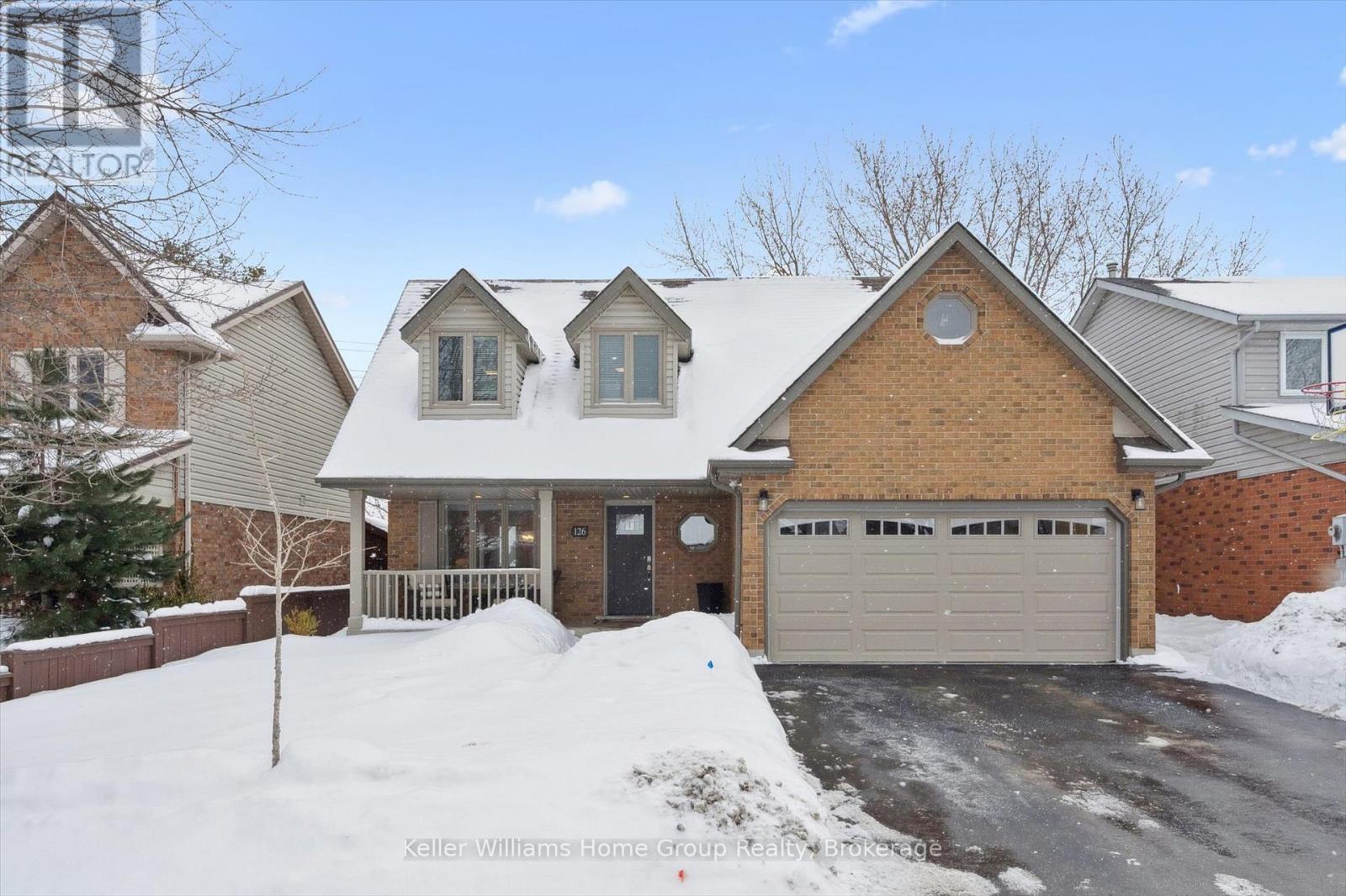 126 MUNICIPAL STREET, guelph (dovercliffe park/old university), Ontario