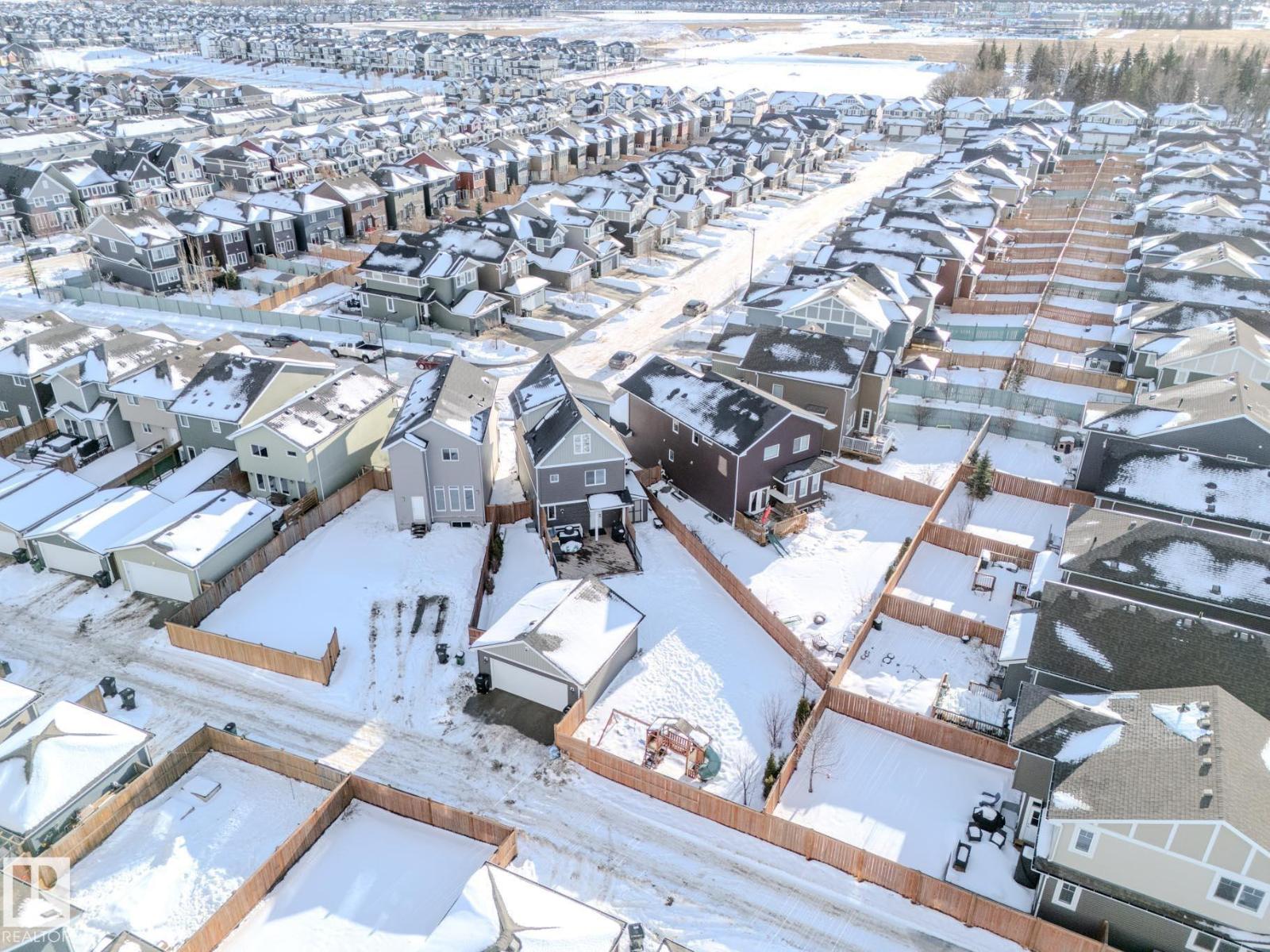 16752 15 Av Sw, Edmonton, Alberta  T6W 3R6 - Photo 6 - E4474096