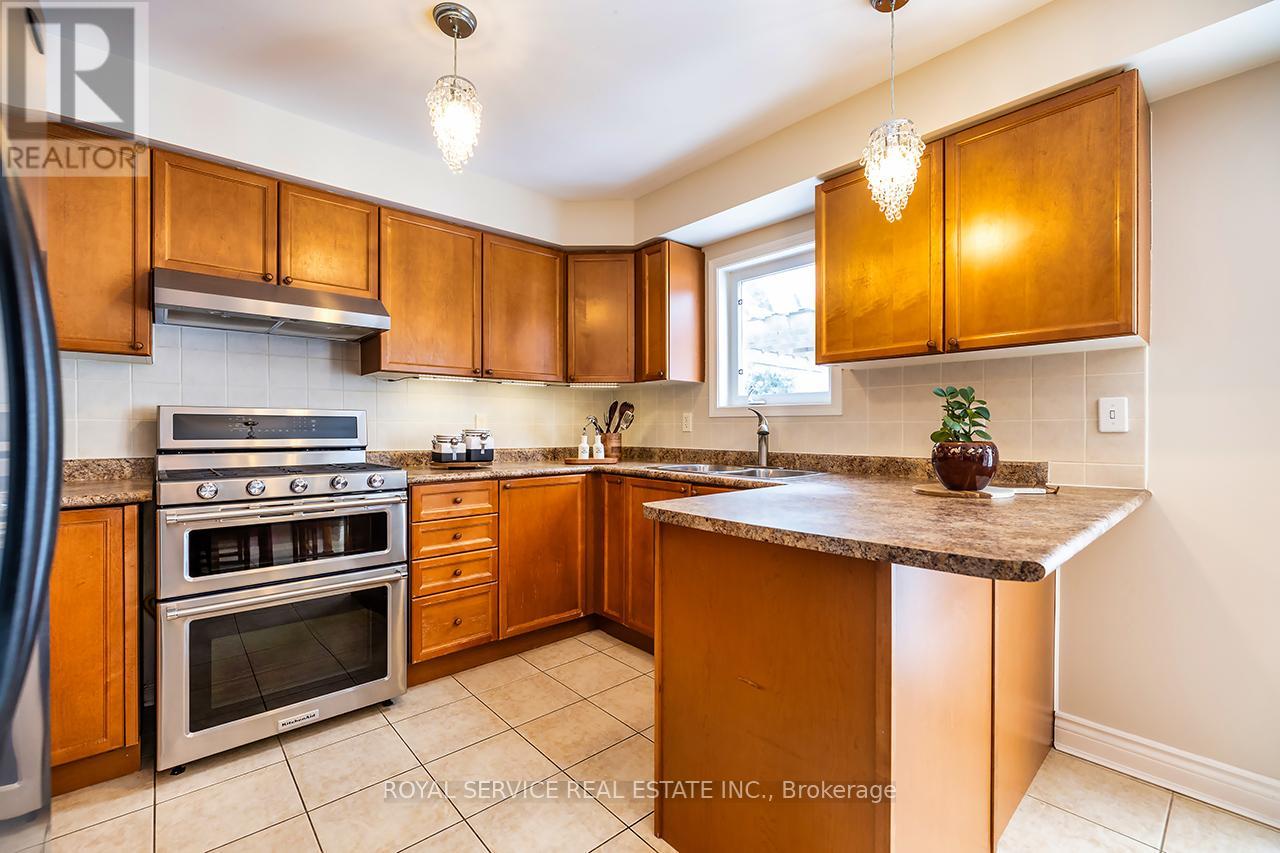 66 Stillwell Lane, Clarington, Ontario  L1B 1R4 - Photo 13 - E12815378