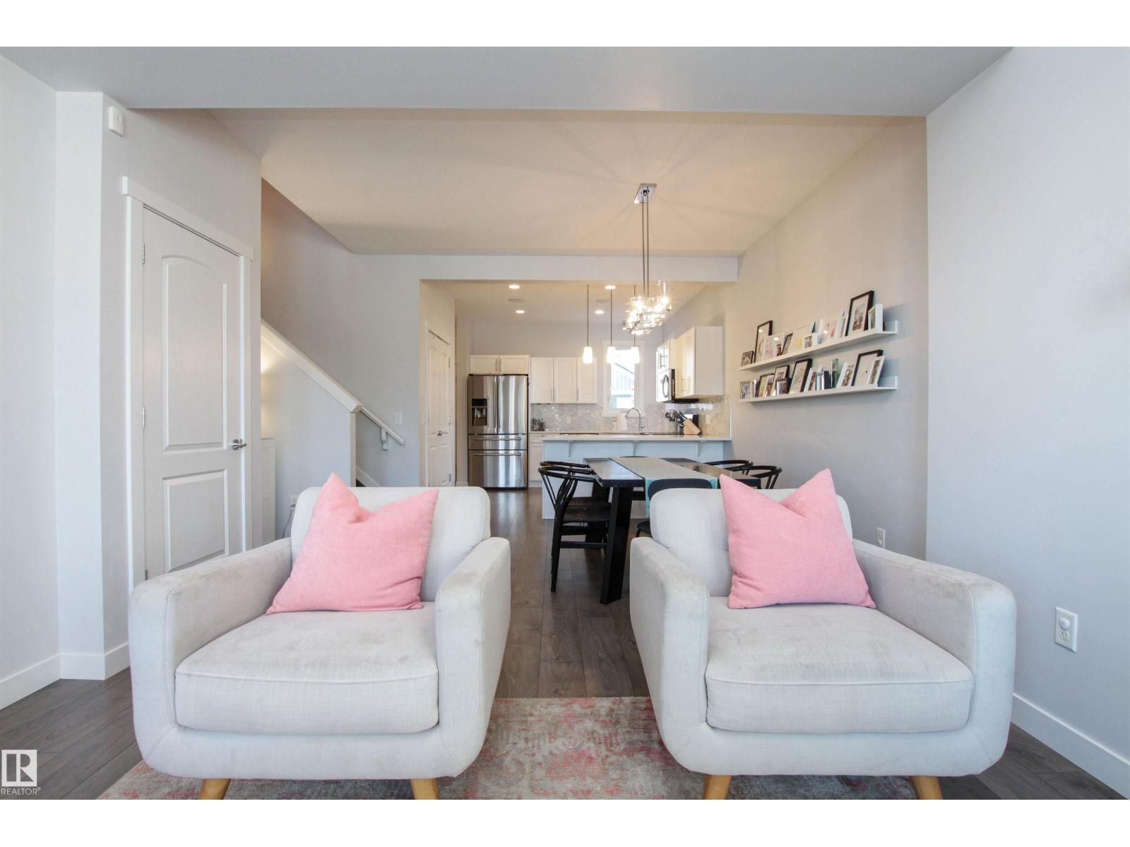 16752 15 Av Sw, Edmonton, Alberta  T6W 3R6 - Photo 11 - E4474096