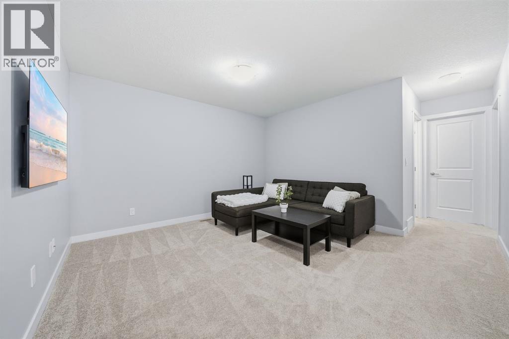 902 Bluerock Way Sw, Calgary, Alberta  T2Y 0S5 - Photo 15 - A2286798
