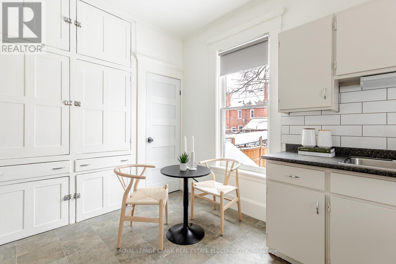 497 Gilmour Street, Peterborough, Ontario  K9H 2J8 - Photo 14 - X12815494