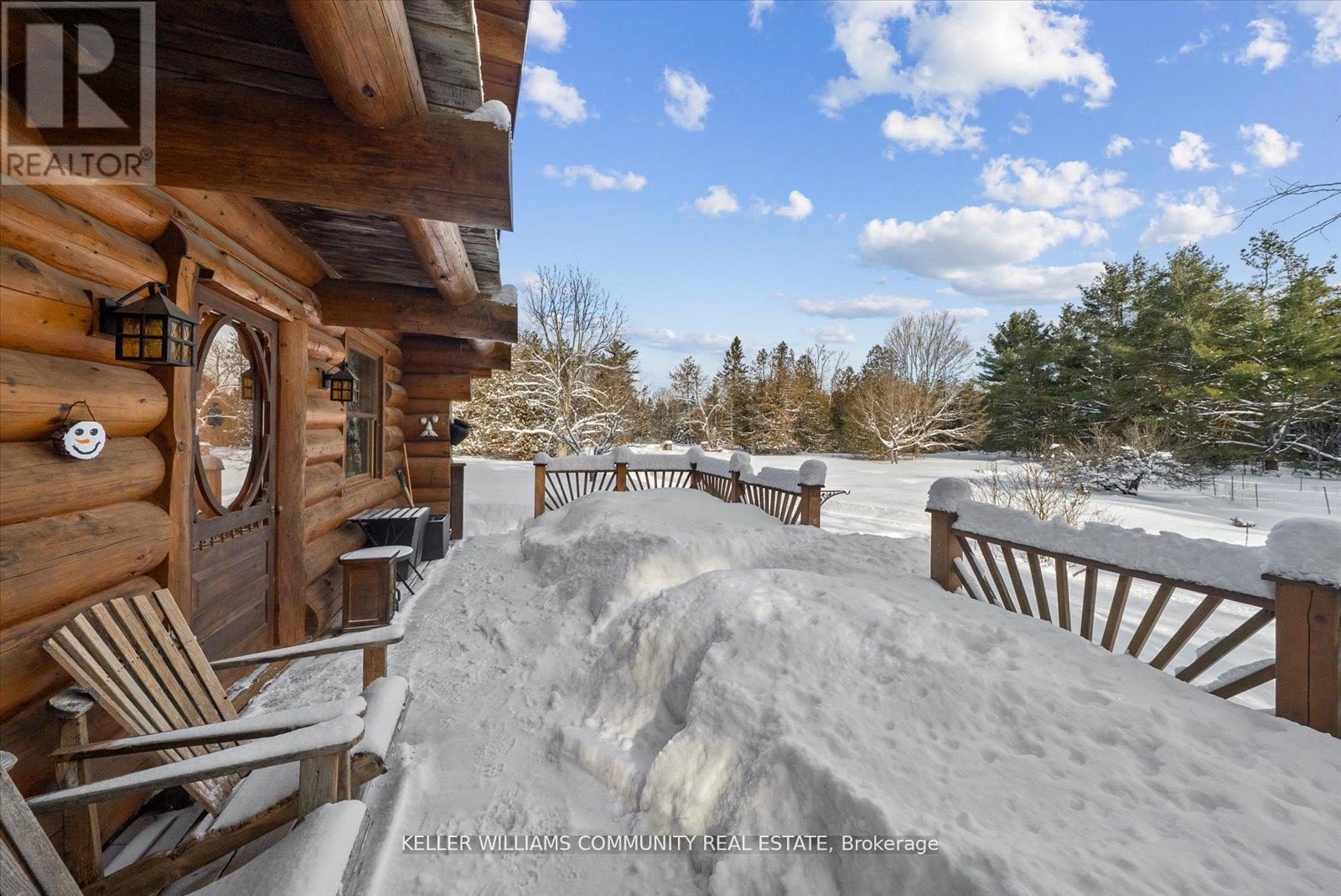 197 Hillside Drive, Kawartha Lakes, Ontario  K0M 1C0 - Photo 3 - X12815536