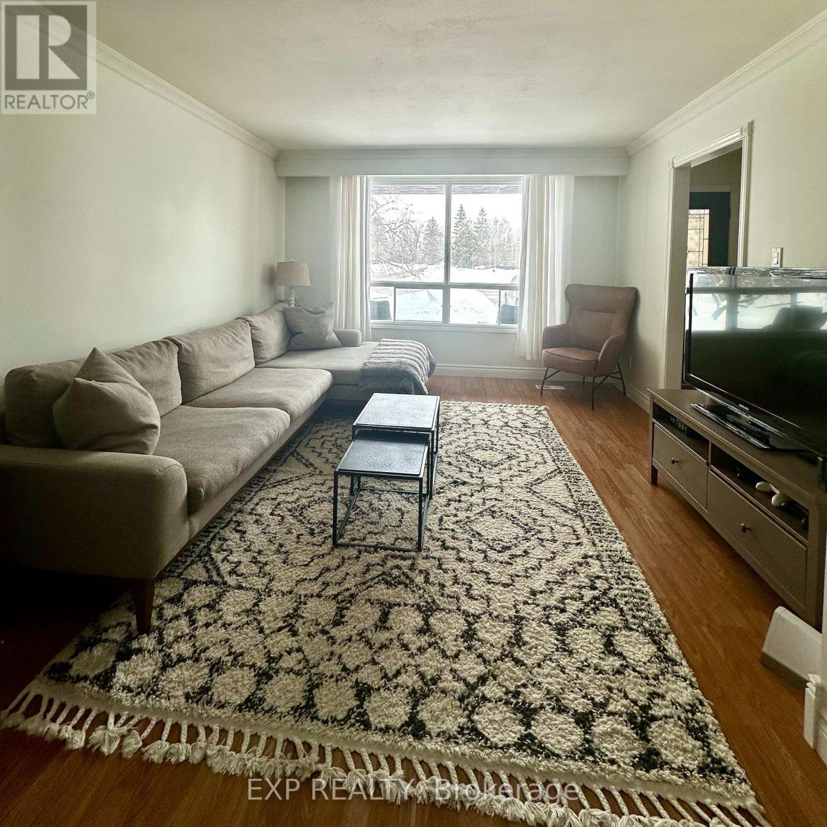 578 Highland Crescent, Brock, Ontario  L0K 1A0 - Photo 6 - N12810934