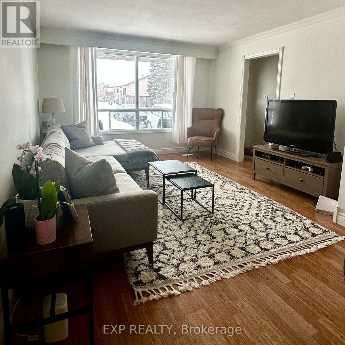 578 Highland Crescent, Brock, Ontario  L0K 1A0 - Photo 5 - N12810934