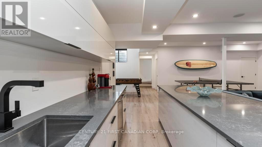 3819 Deer Trail, London South, Ontario  N6P 1E6 - Photo 40 - X12815374