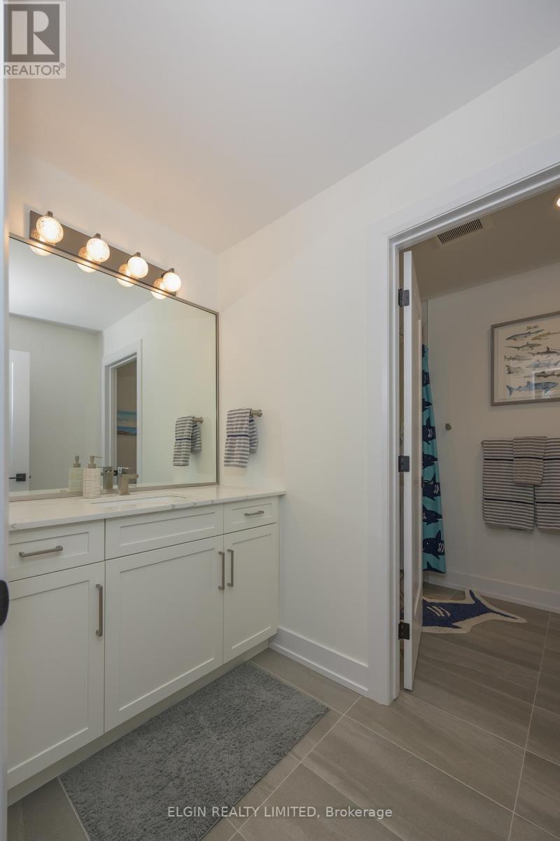 107 Optimist Drive, Southwold, Ontario  N5P 0G2 - Photo 42 - X12815444