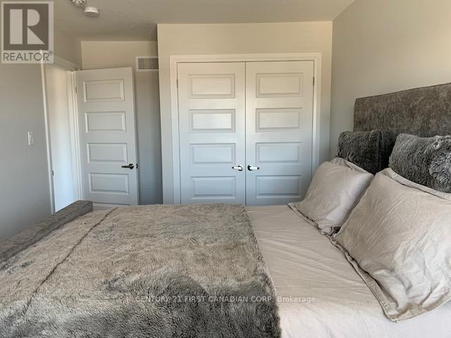 5 - 827 Kleinburg Drive, London North, Ontario  N5X 0N6 - Photo 27 - X12815510