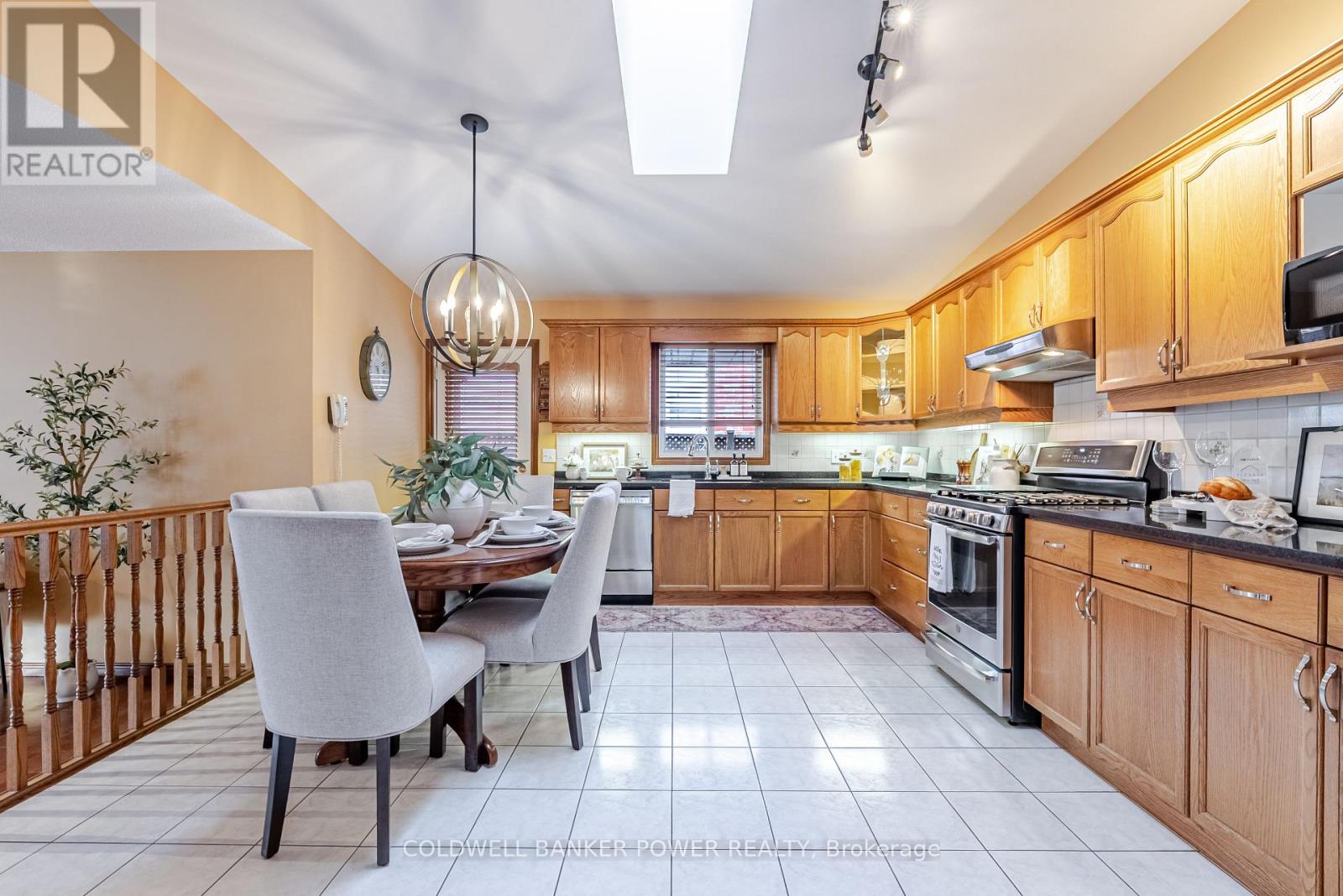 228 Chelton Road, London South, Ontario  N6M 1B5 - Photo 11 - X12815614