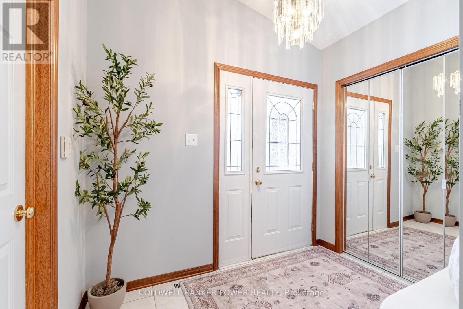 228 Chelton Road, London South, Ontario  N6M 1B5 - Photo 5 - X12815614