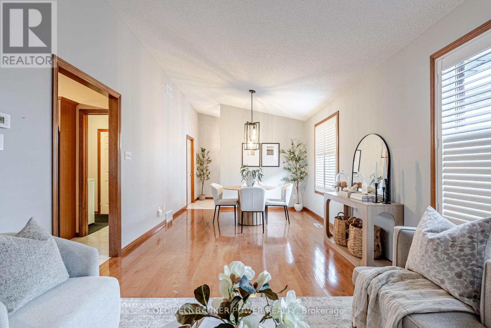 228 Chelton Road, London South, Ontario  N6M 1B5 - Photo 8 - X12815614