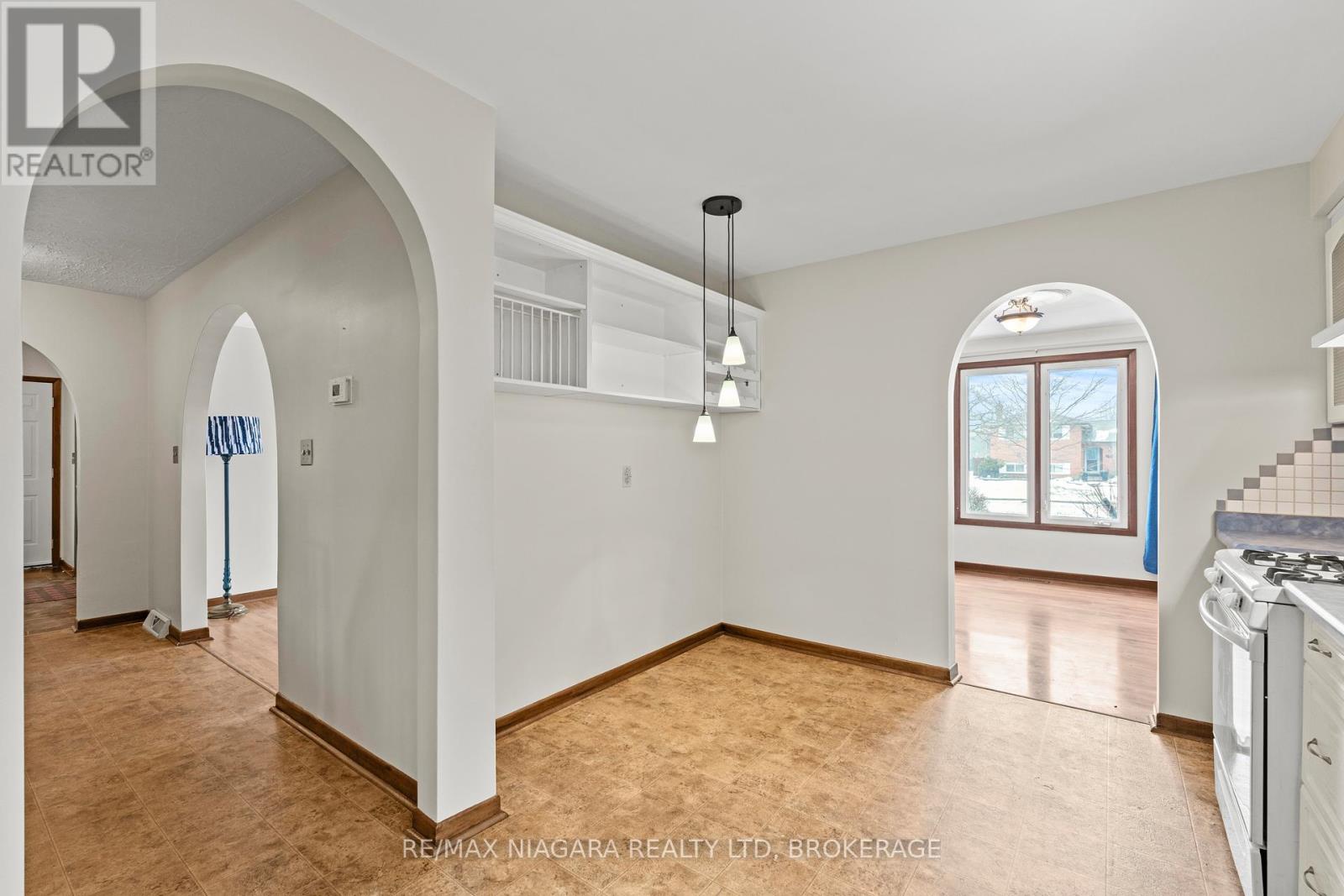 12 Hampton Court, Welland, Ontario  L3C 5T2 - Photo 18 - X12813618