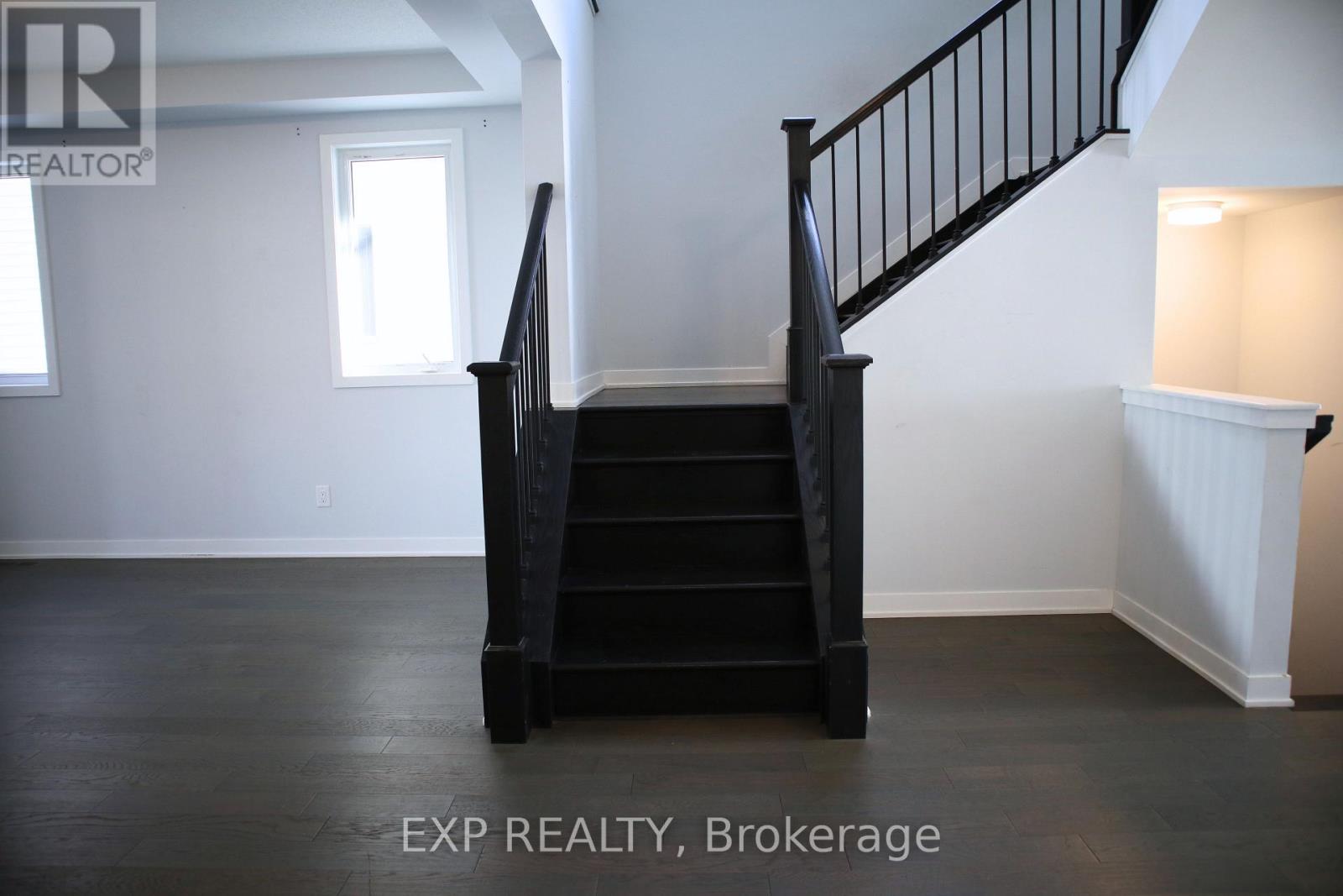 705 Fenwick Way, Ottawa, Ontario  K2J 7E2 - Photo 23 - X12815382