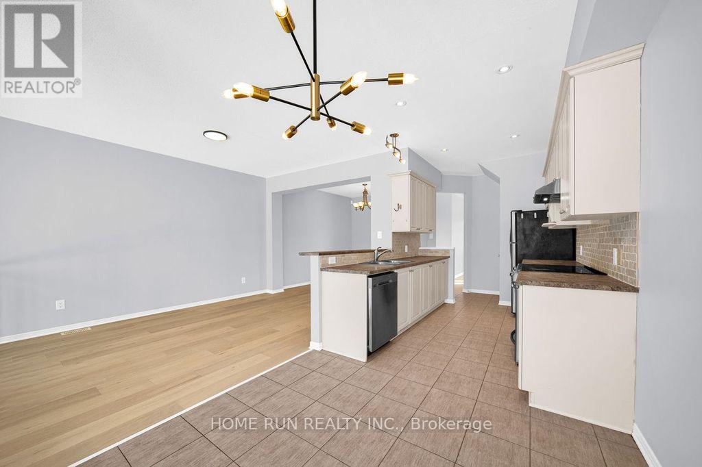 294 Badgeley Avenue, Ottawa, Ontario  K2T 0A7 - Photo 13 - X12815458