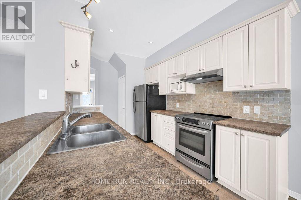 294 Badgeley Avenue, Ottawa, Ontario  K2T 0A7 - Photo 16 - X12815458