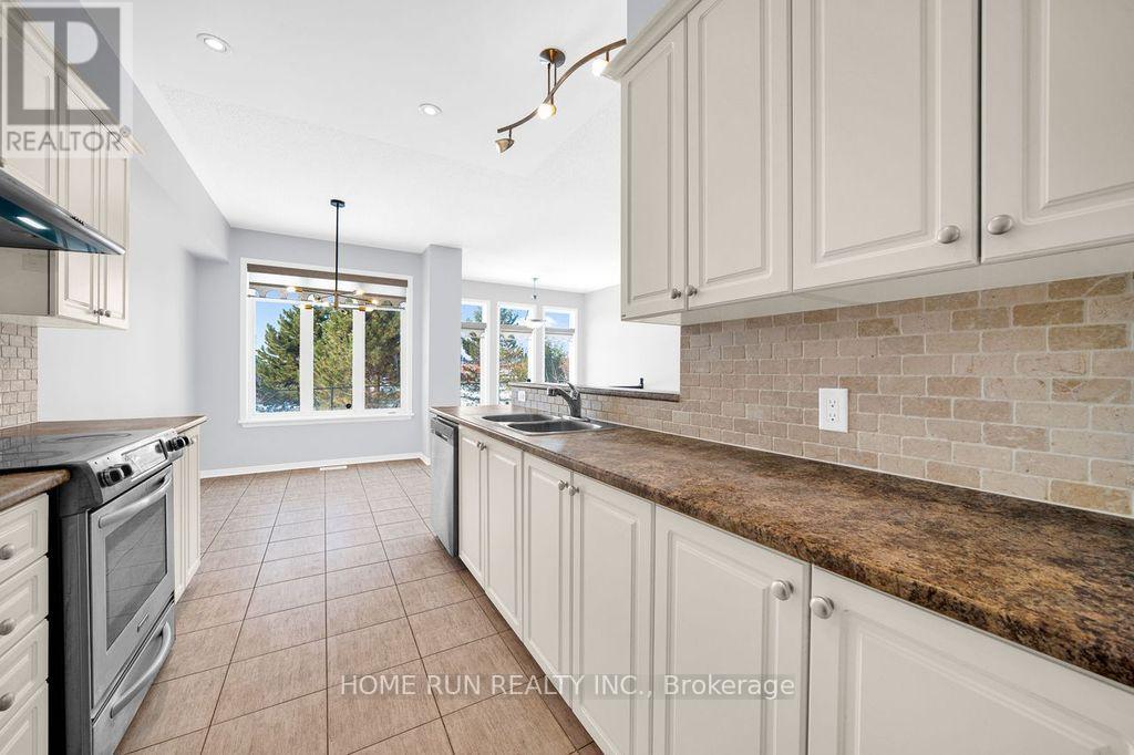 294 Badgeley Avenue, Ottawa, Ontario  K2T 0A7 - Photo 19 - X12815458