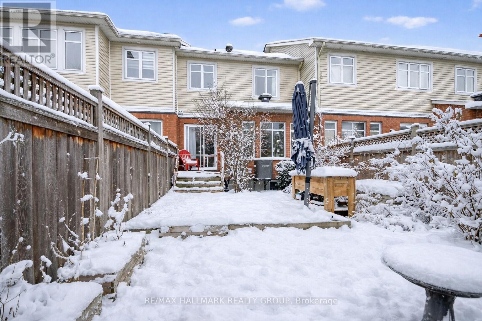 135 Gatespark Private, Ottawa, Ontario  K2T 1L1 - Photo 47 - X12815468