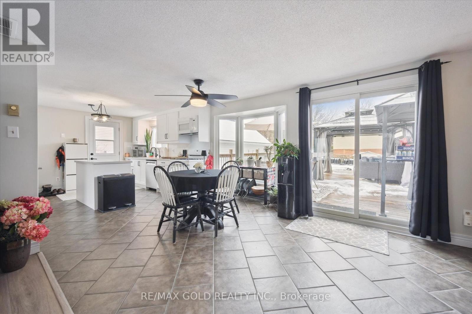 33 Chesterton Lane, Guelph, Ontario  N1E 6S8 - Photo 9 - X12809970