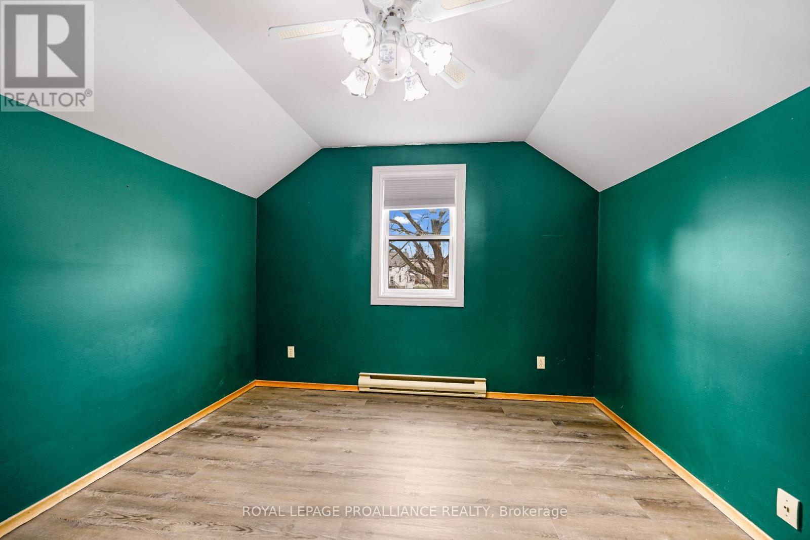 38 Bennett Street, Brockville, Ontario  K6V 2V8 - Photo 24 - X12574568