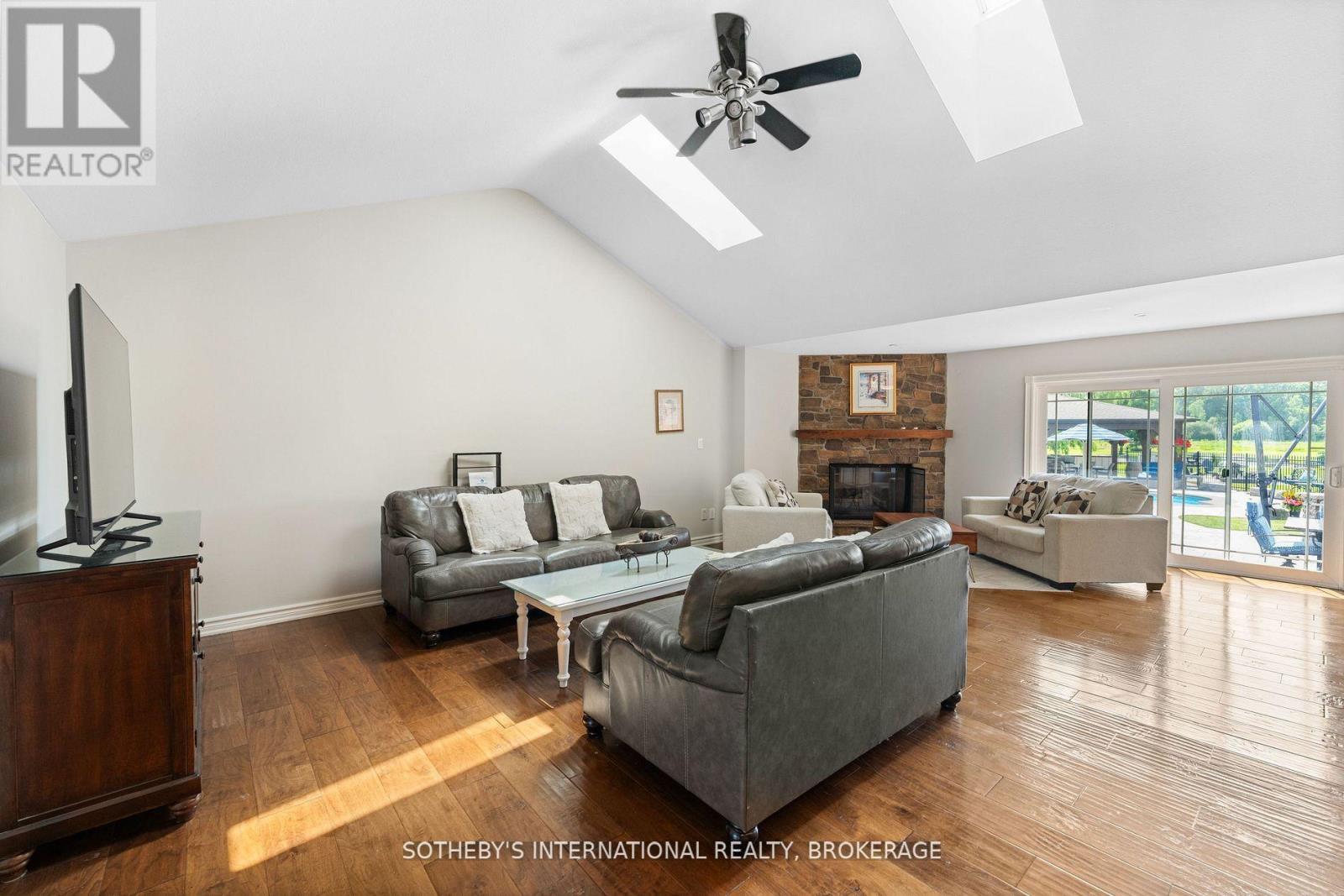 551 Darby Road, Welland, Ontario  L0S 1K0 - Photo 11 - X12815512