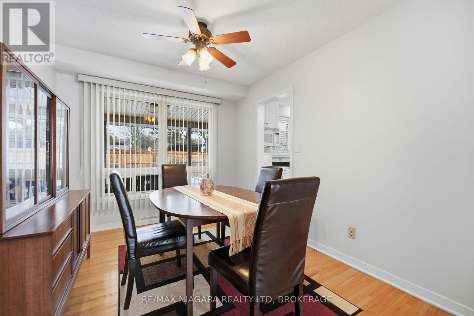 17 The Cedars, St. Catharines (Vine/linwell), Ontario  L2M 6M7 - Photo 16 - X12815524