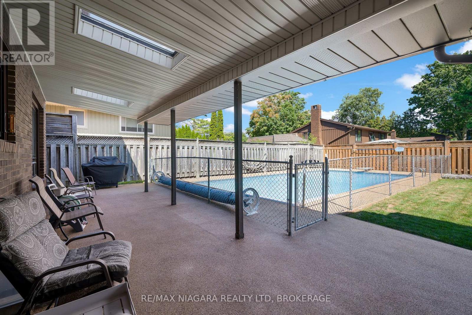 17 The Cedars, St. Catharines (Vine/linwell), Ontario  L2M 6M7 - Photo 37 - X12815524