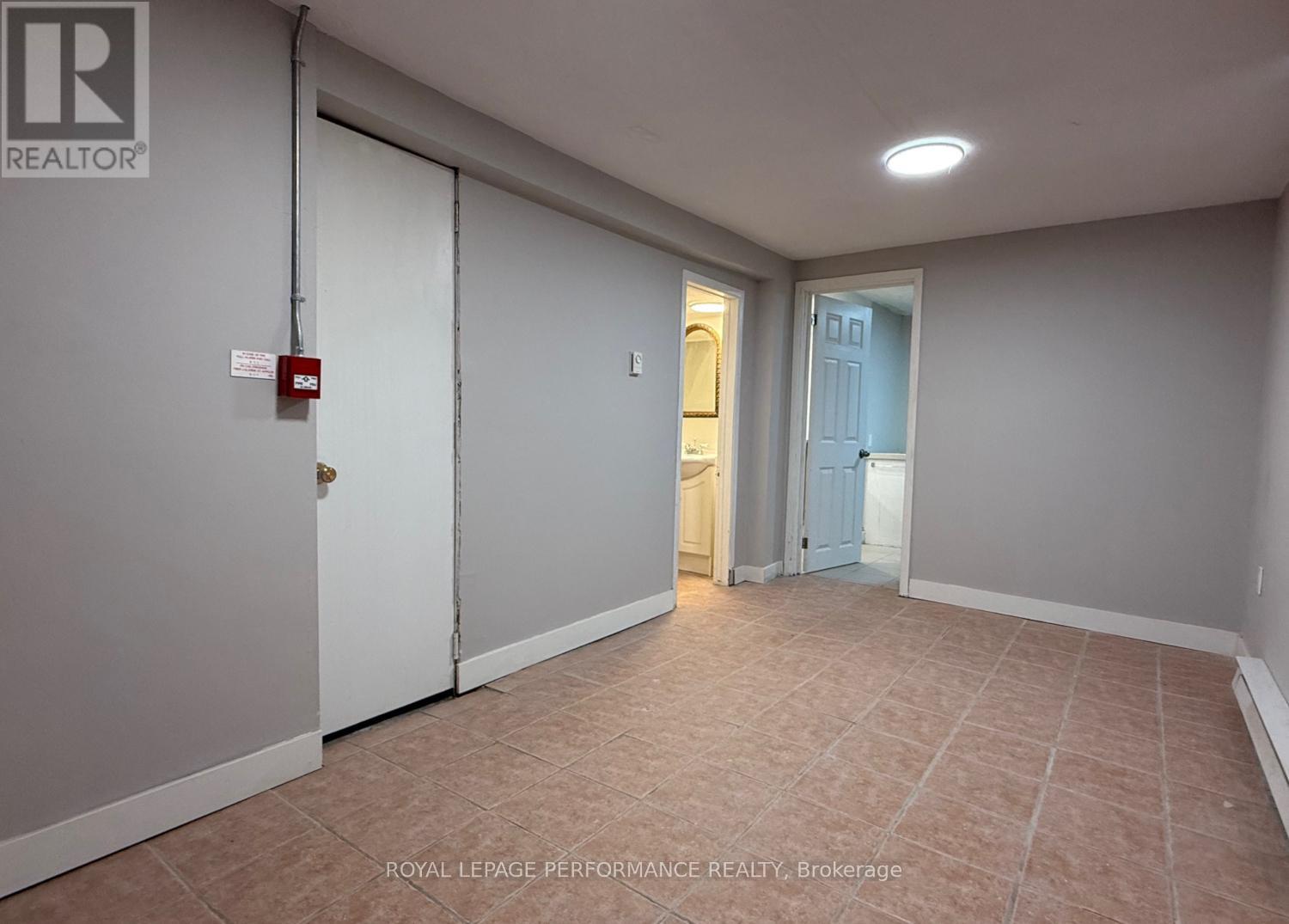 1 - 143 Echo Drive, Ottawa, Ontario  K1S 1M9 - Photo 16 - X12793228