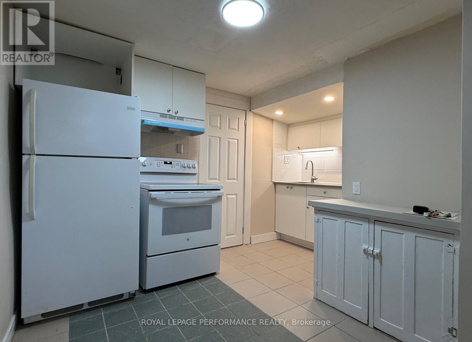 1 - 143 Echo Drive, Ottawa, Ontario  K1S 1M9 - Photo 3 - X12793228