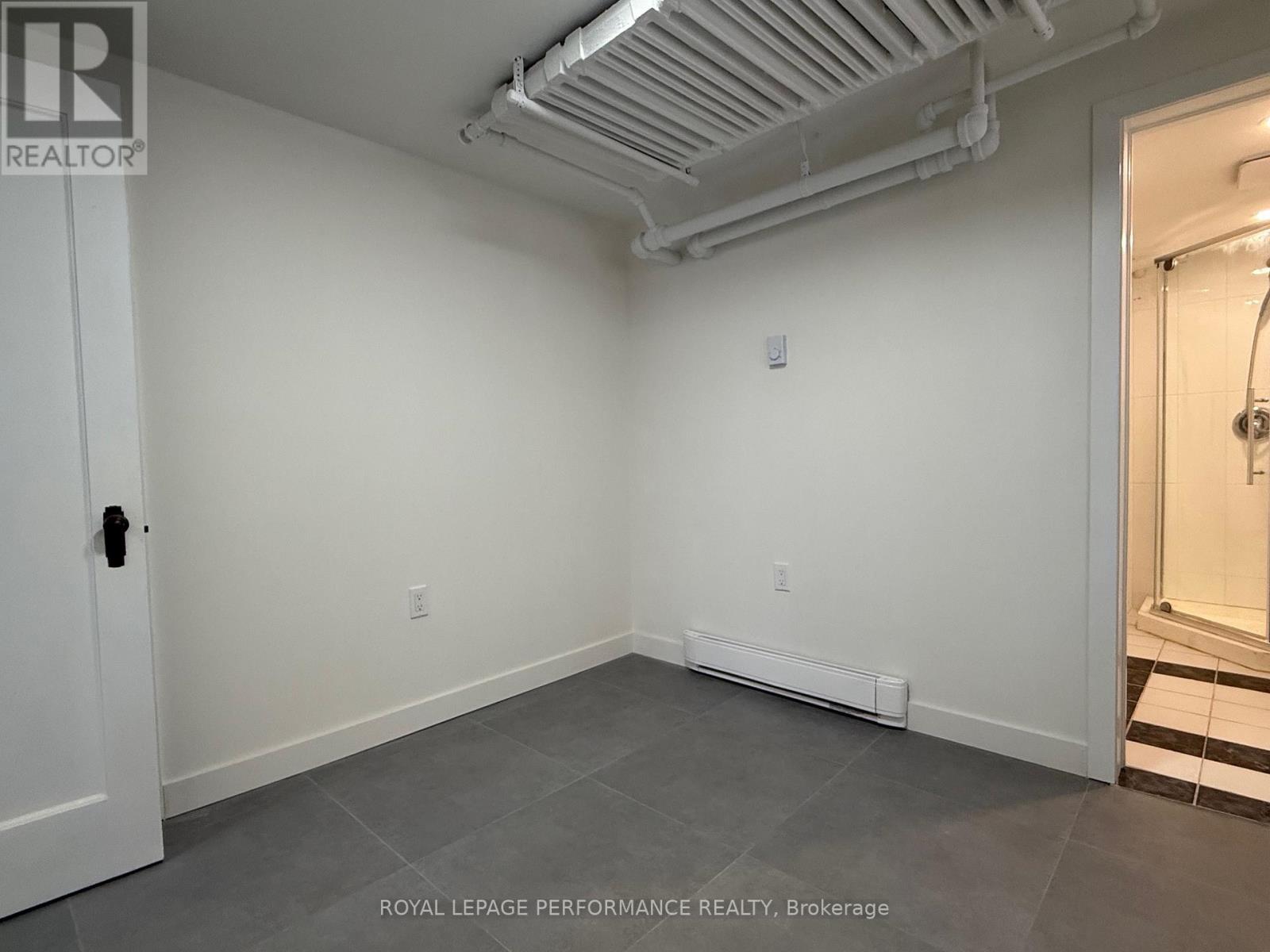 1 - 143 Echo Drive, Ottawa, Ontario  K1S 1M9 - Photo 11 - X12793228