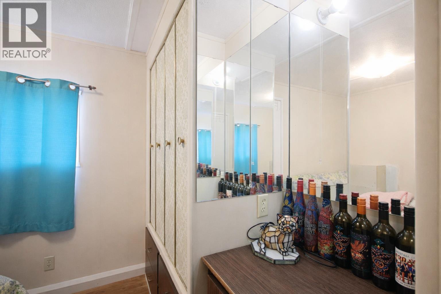 98 OKANAGAN Avenue E Unit# 23 Penticton Photo 8