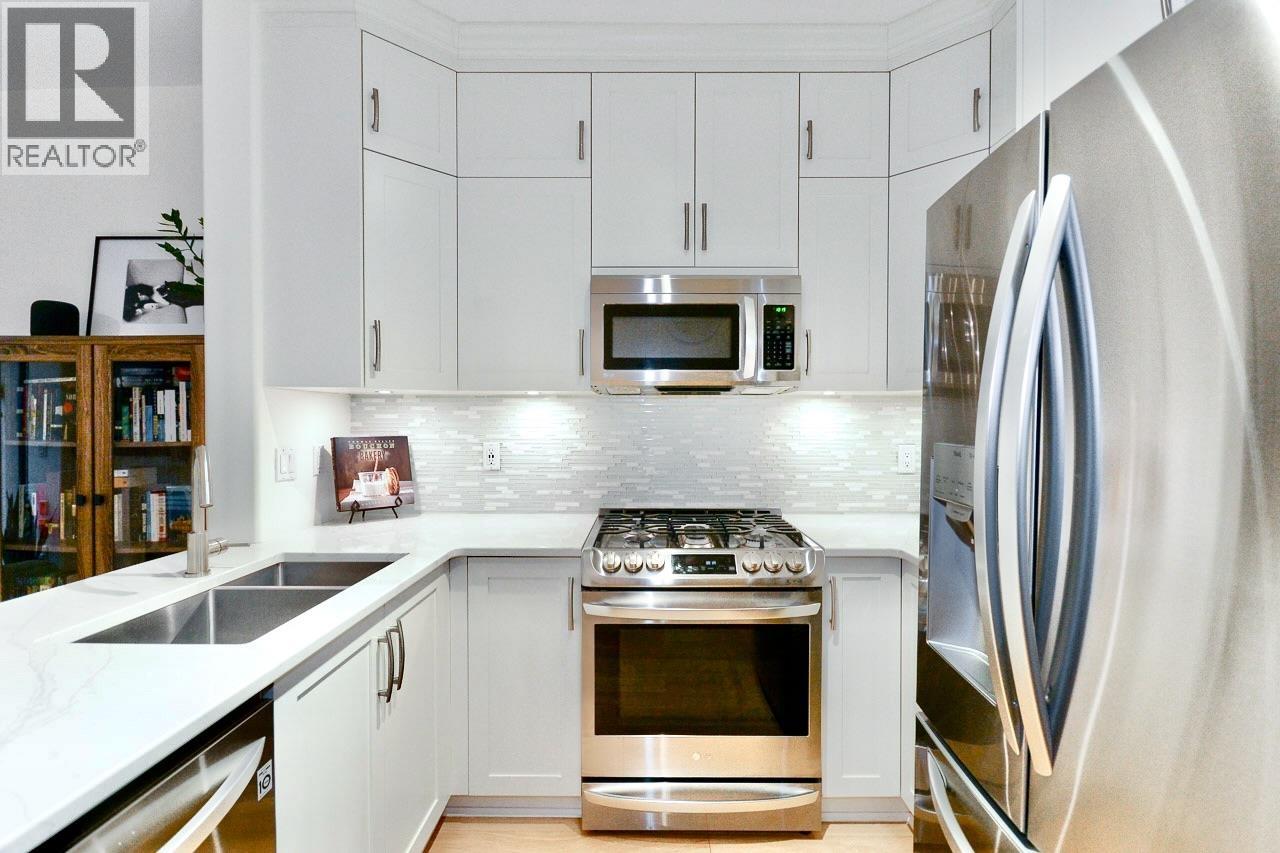 104 2688 Vine Street, Vancouver, British Columbia V6K 4T6 - Photo 11 - R3090543