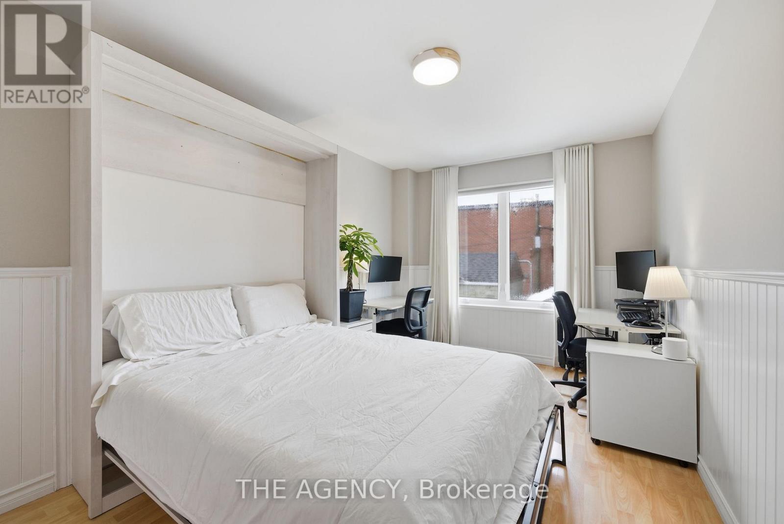 36 Mansfield Avenue, Toronto, Ontario  M6J 2B1 - Photo 26 - C12815424