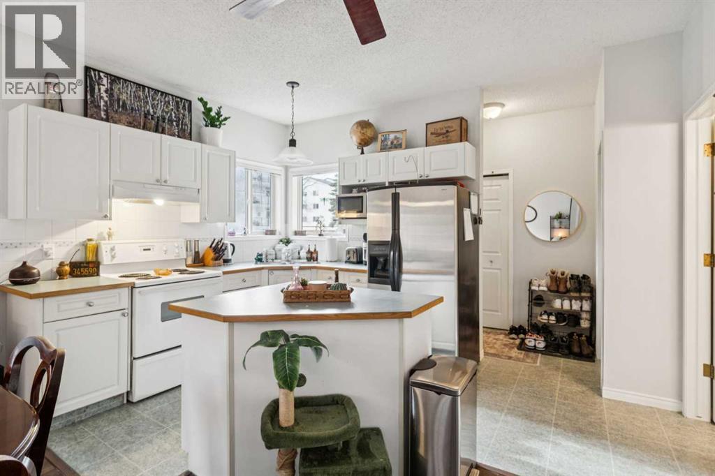 102, 622 56 Avenue SW, Calgary, Alberta