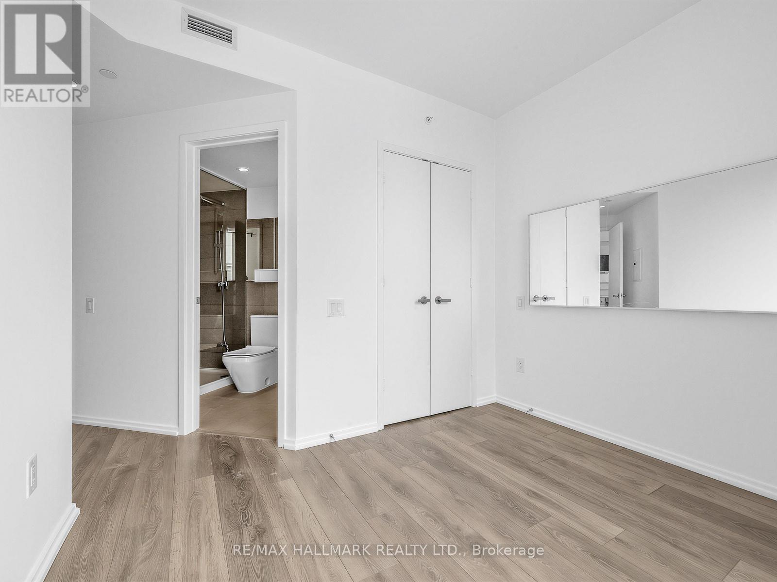 2302 - 45 Charles Street E, Toronto, Ontario  M4Y 1S2 - Photo 19 - C12815534