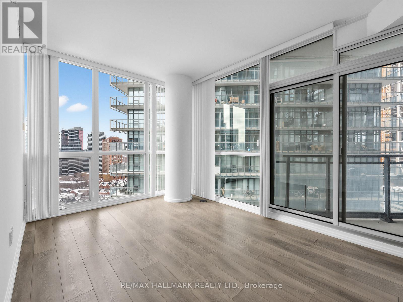 2302 - 45 Charles Street E, Toronto, Ontario  M4Y 1S2 - Photo 5 - C12815534